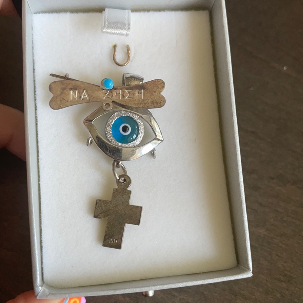 Evil eye pin 🧿 for protection ( baby)